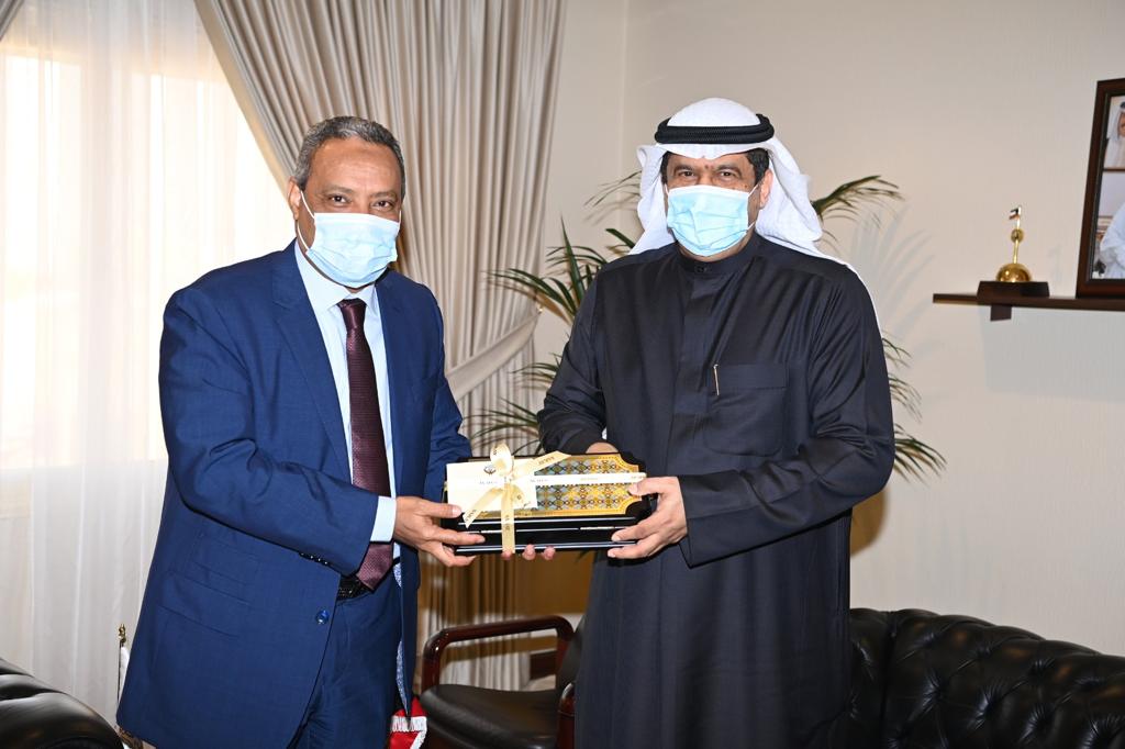 Meeting of His Excellency the Ambassador with Hawally Governor 